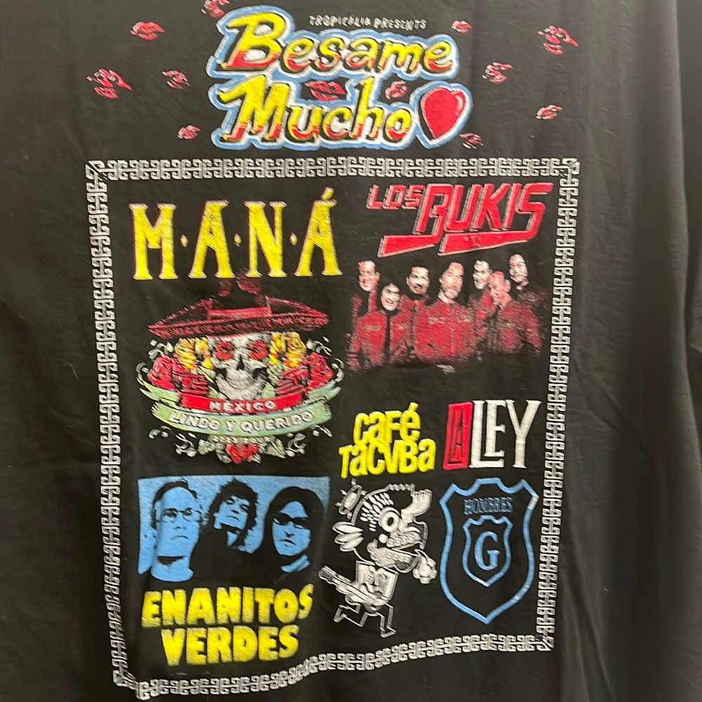 New Tropical Presents Besame Mucho Tour Shirt Spanish Rock. - Picture 1 of 10